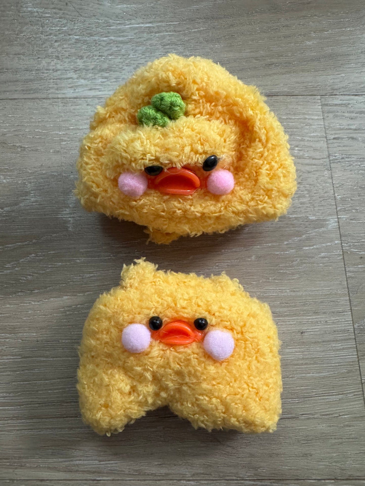 Fuffy Ducky Outfit