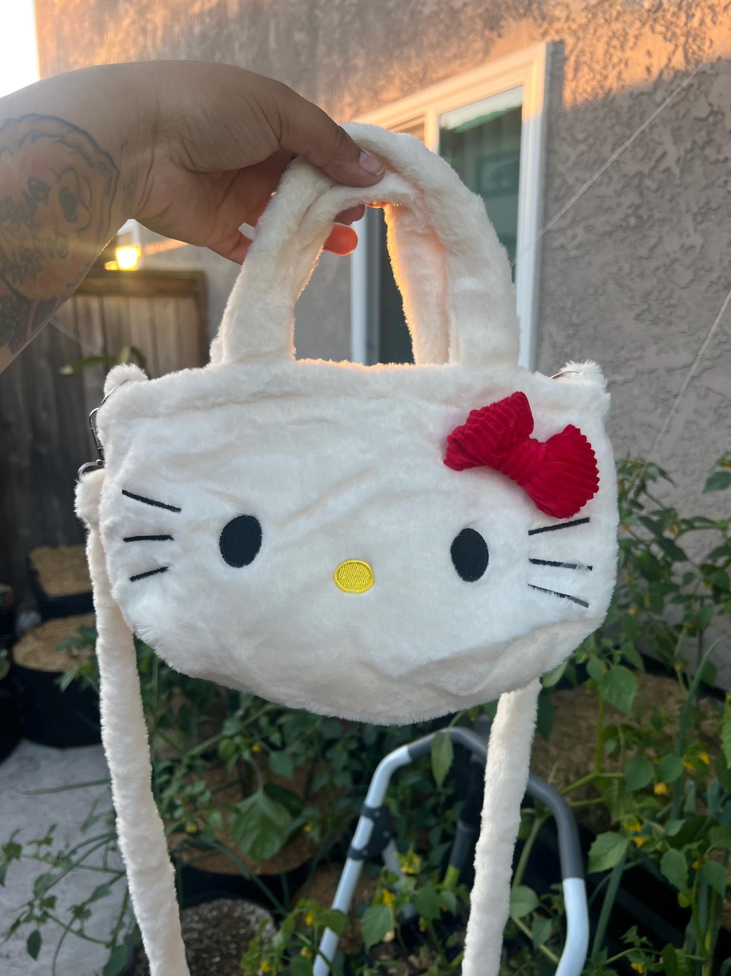 Cute Sanrio Plush Crossbody/Handbag Melody Kuromi and Hello Kitty