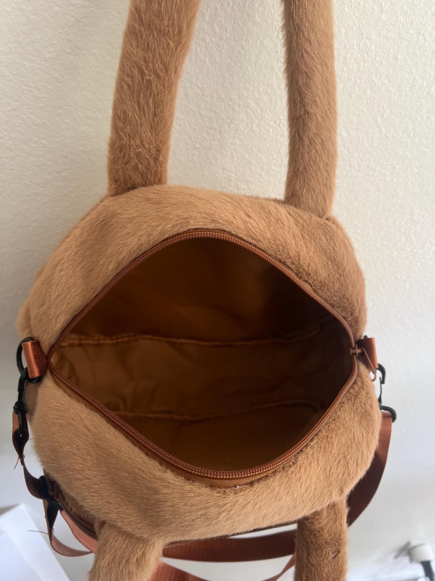 Cute Capybara Fluffy Handbag with Crossbody Strap Capybara Bag