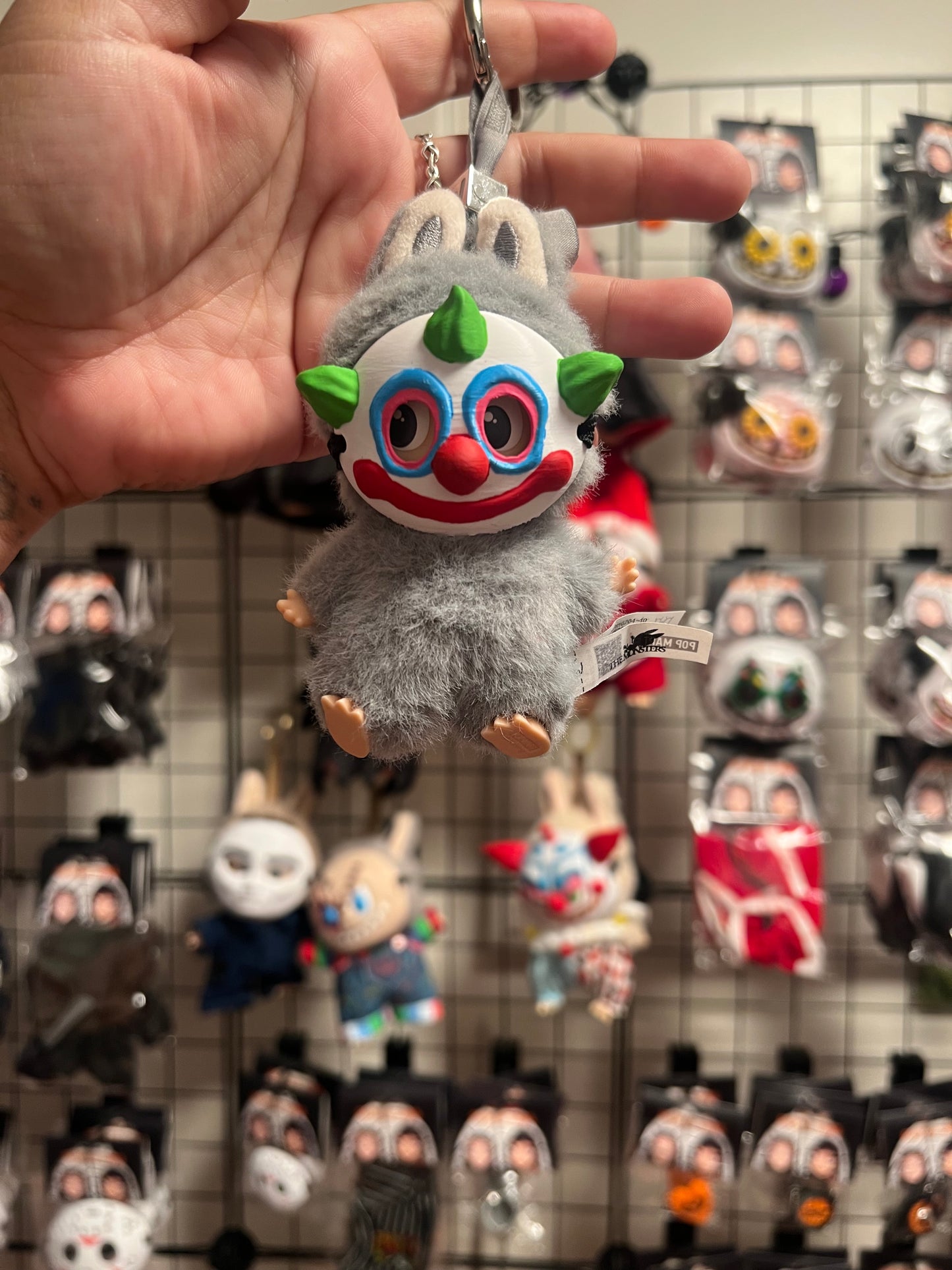 Labubu Pin for Love Shorty Mask Acessory